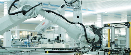 力諾瑞特引領(lǐng)綠色智造新紀(jì)元 世界首座太陽(yáng)能集熱器全自動(dòng)化‘黑燈工廠’正式投產(chǎn)